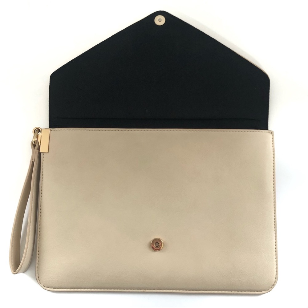 Cream Envelope Clutch From Forever 21 - Picture 3 of 6